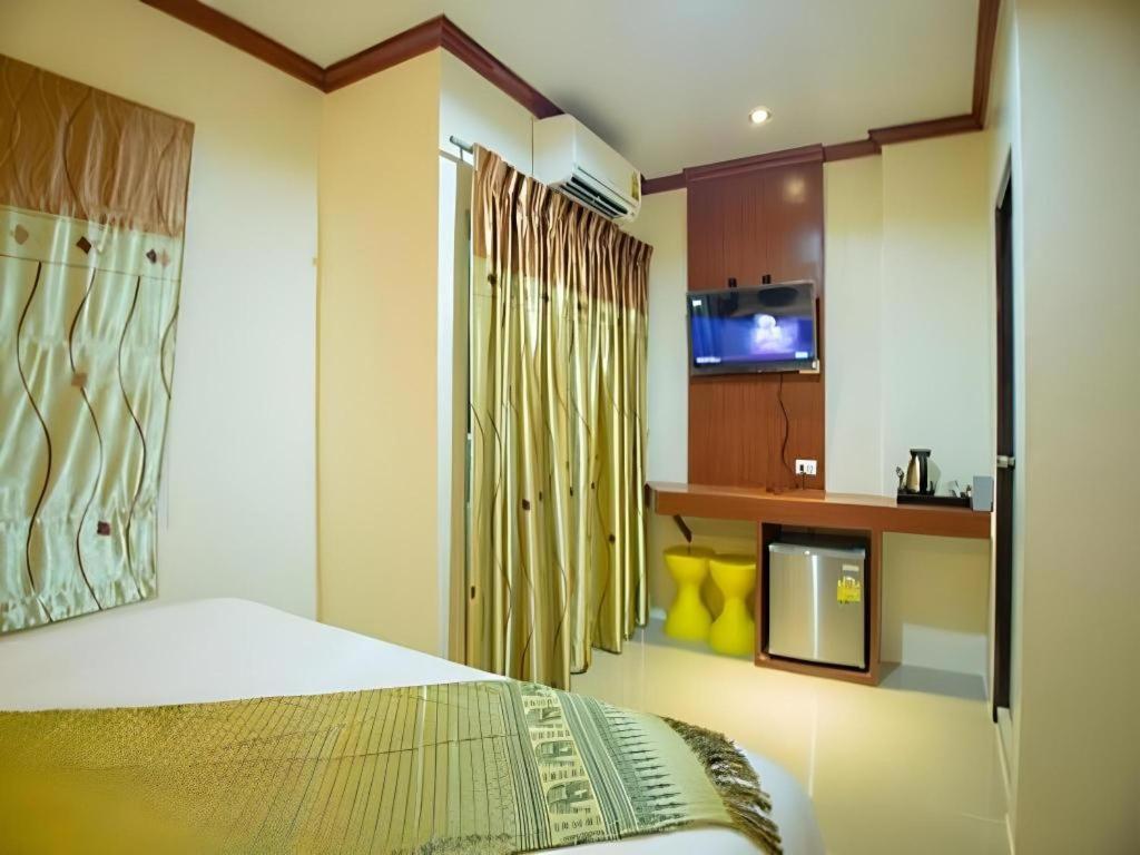 Ilmare Patong Place Экстерьер фото