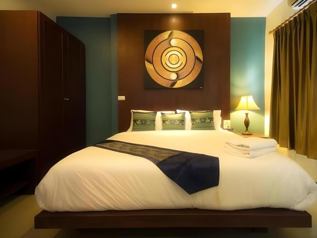 Ilmare Patong Place Экстерьер фото