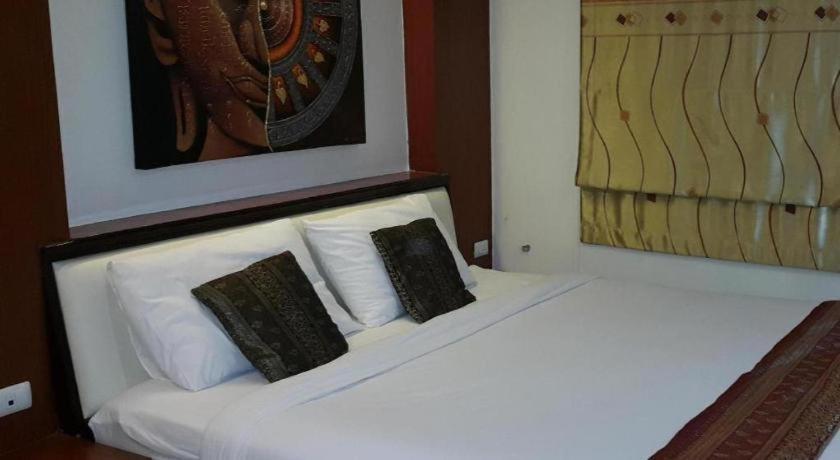 Ilmare Patong Place Экстерьер фото